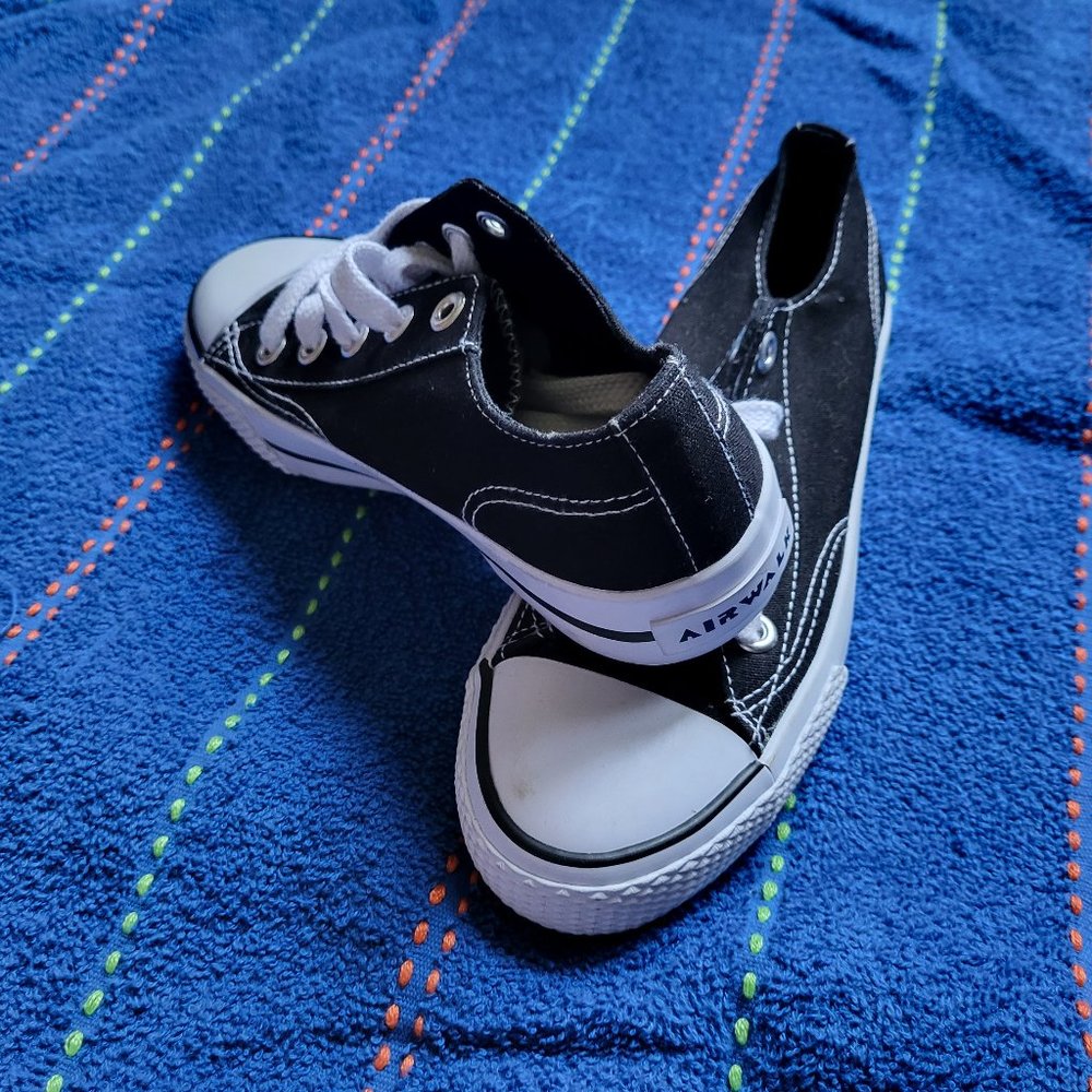Airwalks